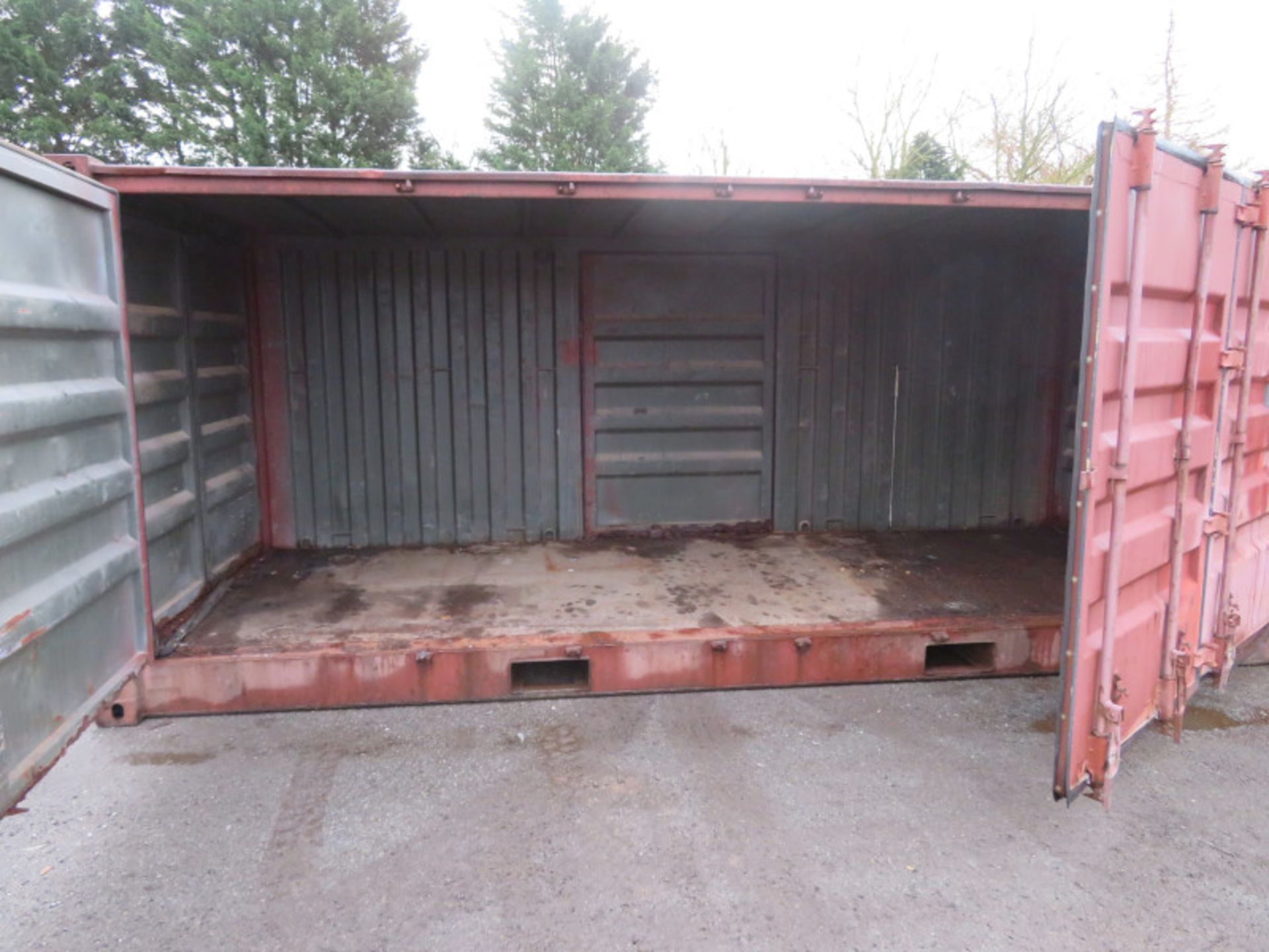 20ft Side and end opening Iso container - 8ft x 8ft x 20ft External Dimensions (Rust marks - Image 5 of 7