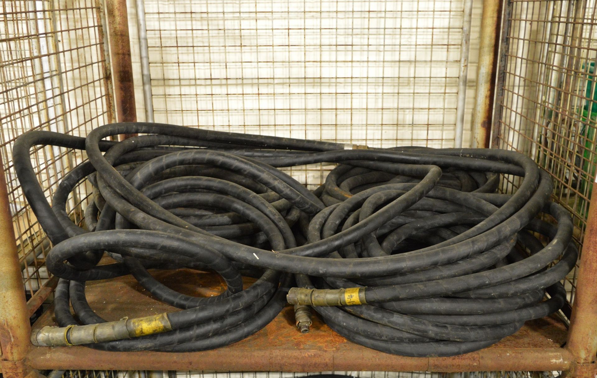 4x Black High Pressure Hoses