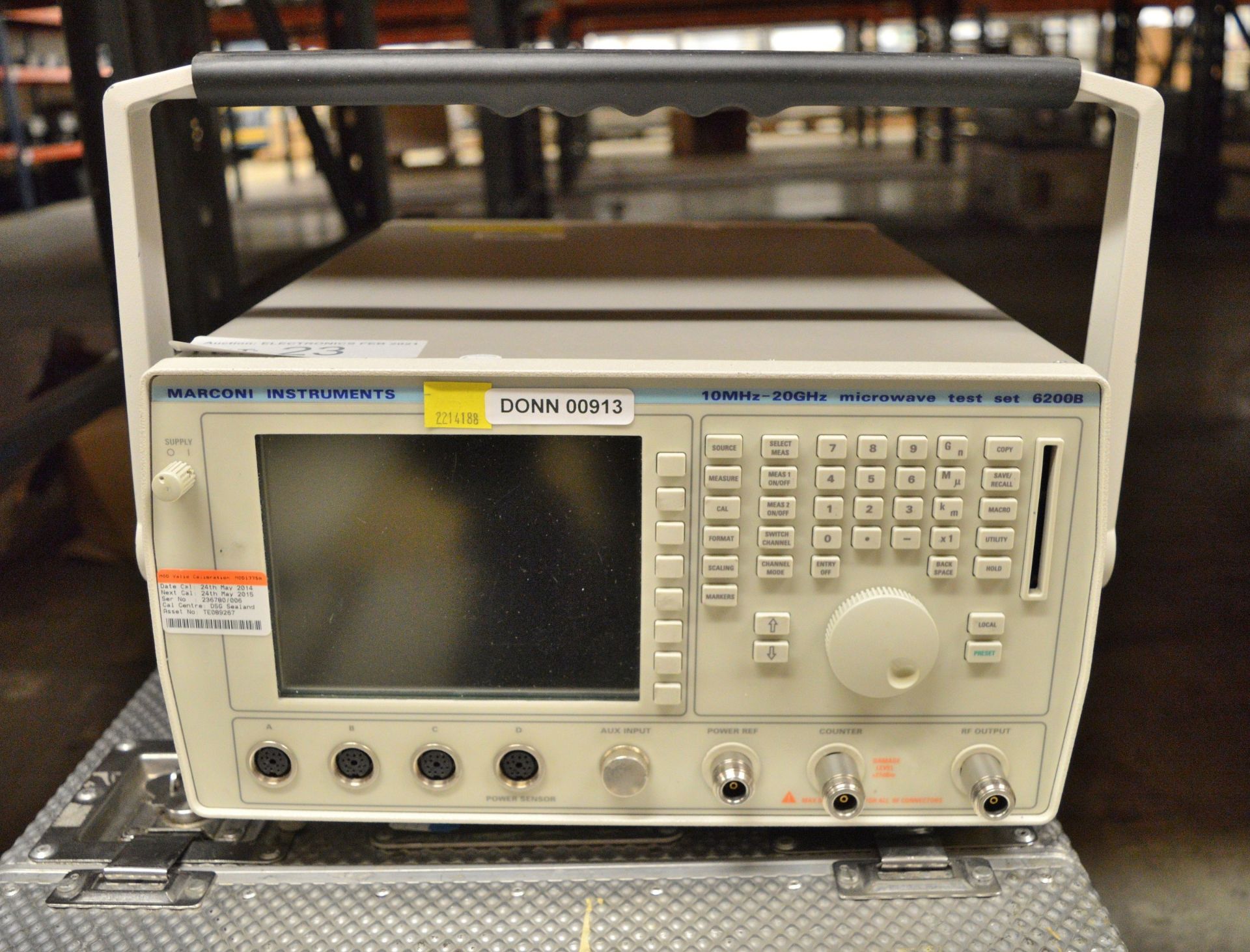 Marconi Instruments 6200B Microwave Test Set - 10MHz - 20GHz & Shipping Case with Wheels