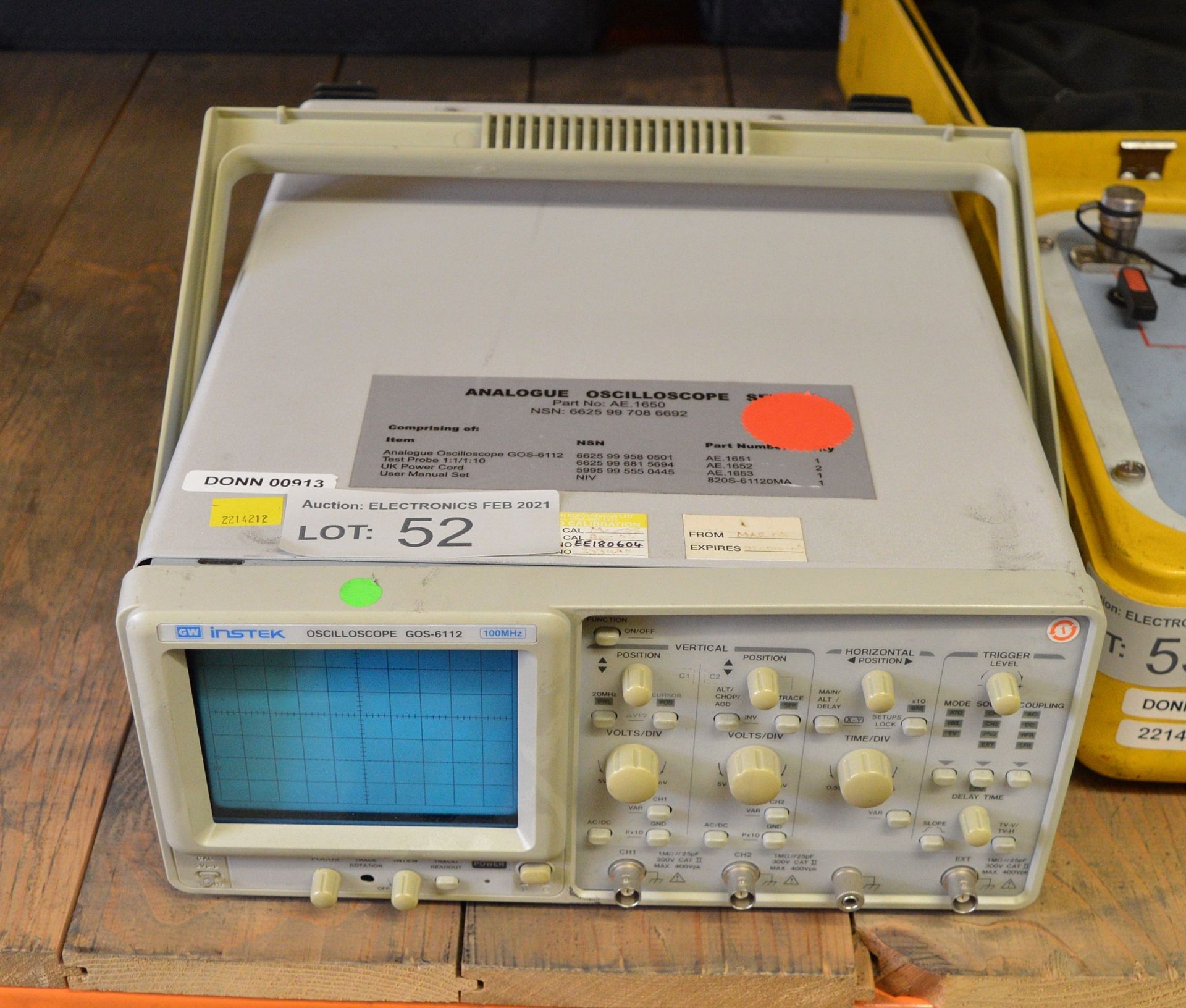 GW Instek GOS-6112 Oscilloscope - 100MHz (Damage as seen in pictures) - Image 2 of 3