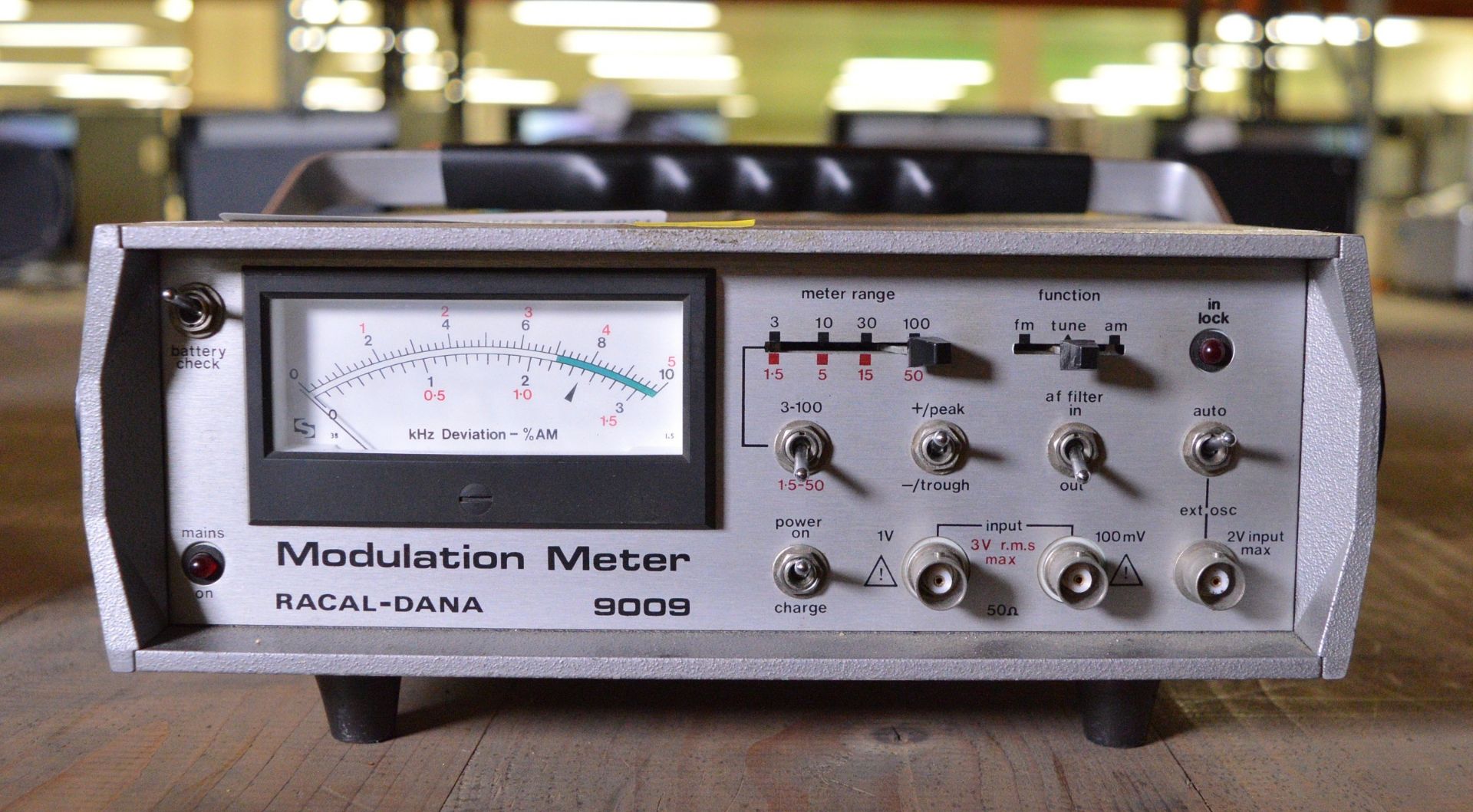 Racal-Dana 9009 Modulation Meter (No power cable)