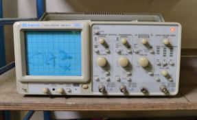 GW Instek GOS-6112 Oscilloscope - 100MHz