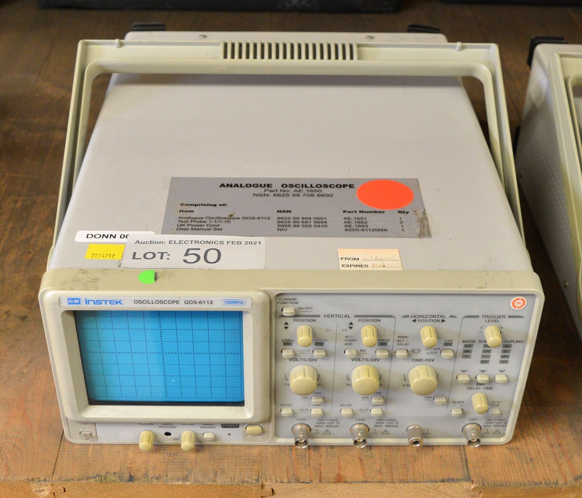 GW Instek GOS-6112 Oscilloscope - 100MHz - Image 2 of 3