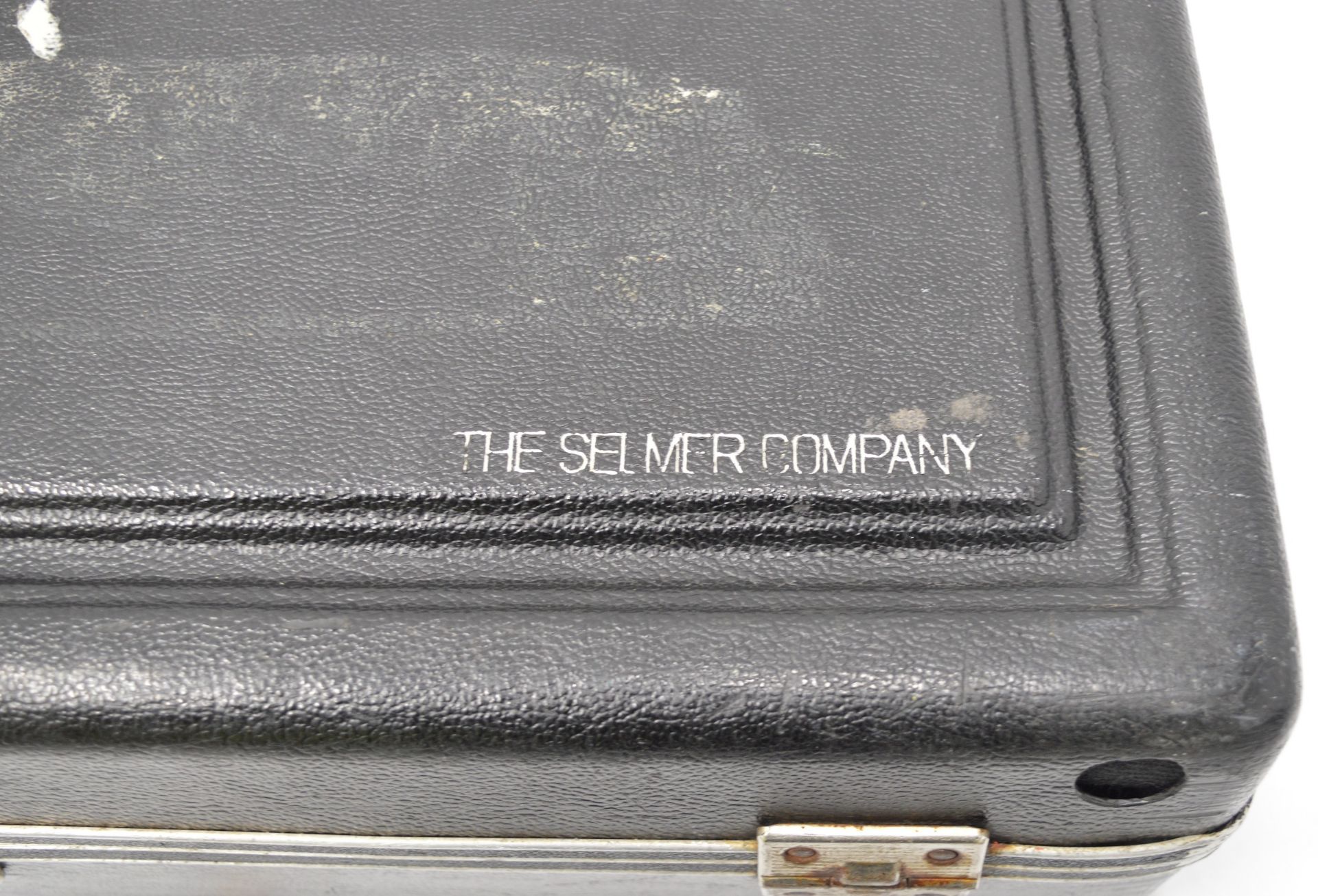 Selmer Bundy II Alto Saxophone with Case. Obvious damage to bell. Serial No. 939855. - Image 23 of 24