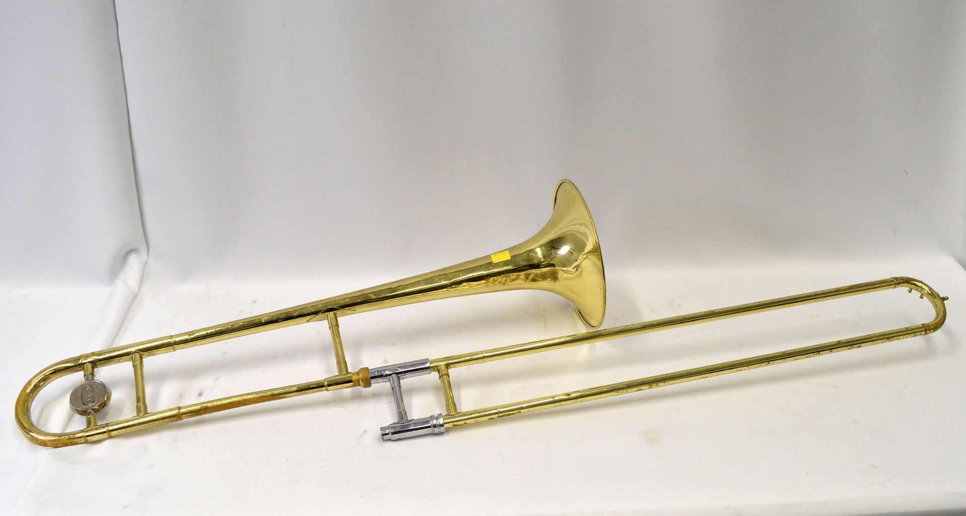 Selmer Bundy Trombone with Case. Obvious dents. - Image 3 of 16