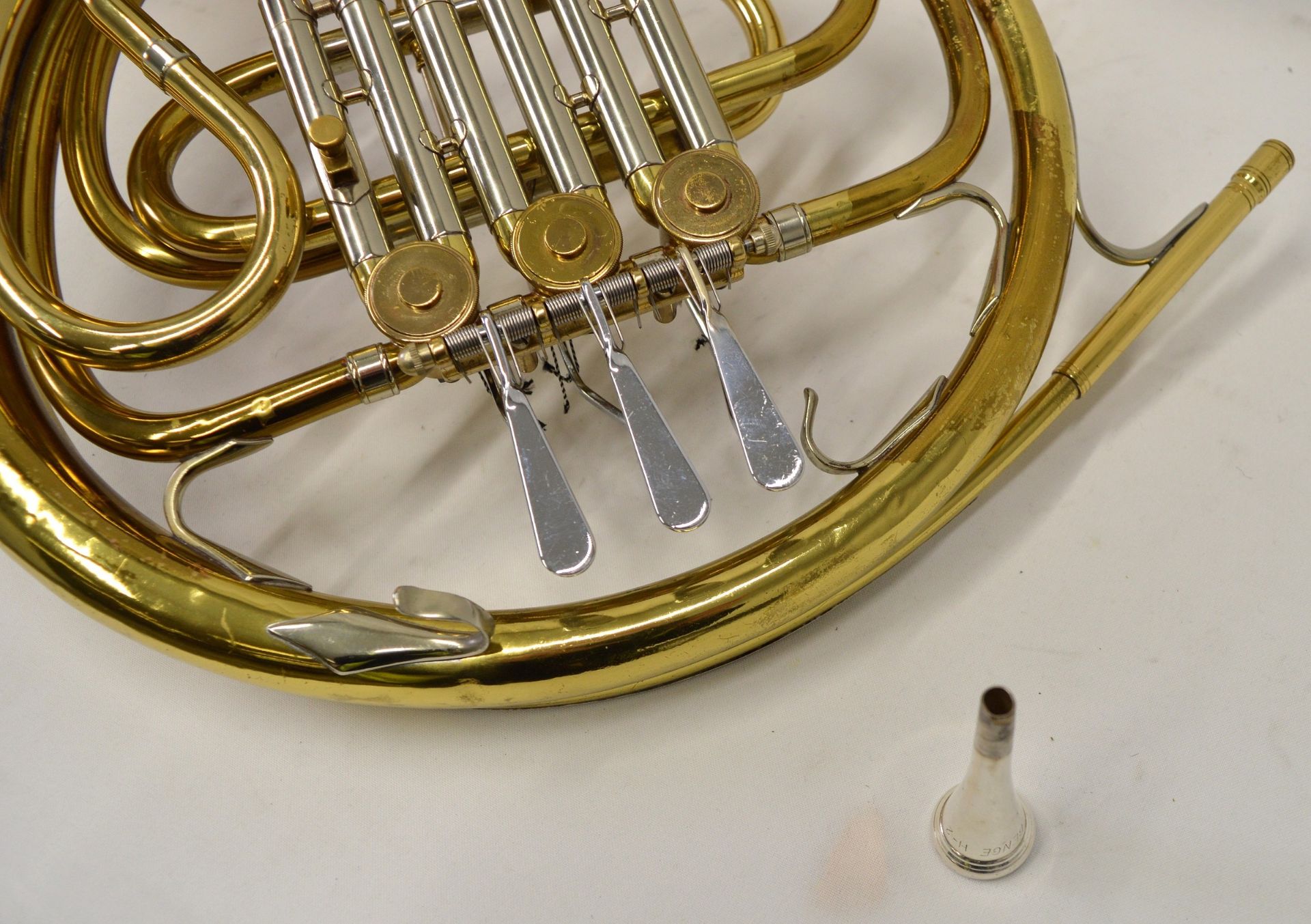 French Horn with Case. Obvious dents. Serial No. 615181. - Image 8 of 14