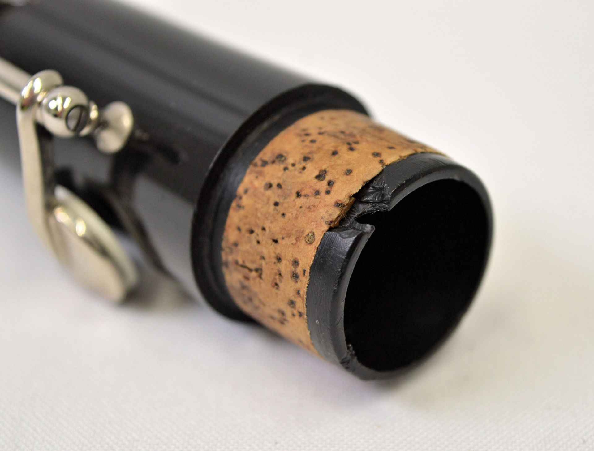 Selmer 1400 Clarinet with Case. Chip to tube spigot. Serial No. 1526466. - Image 7 of 15