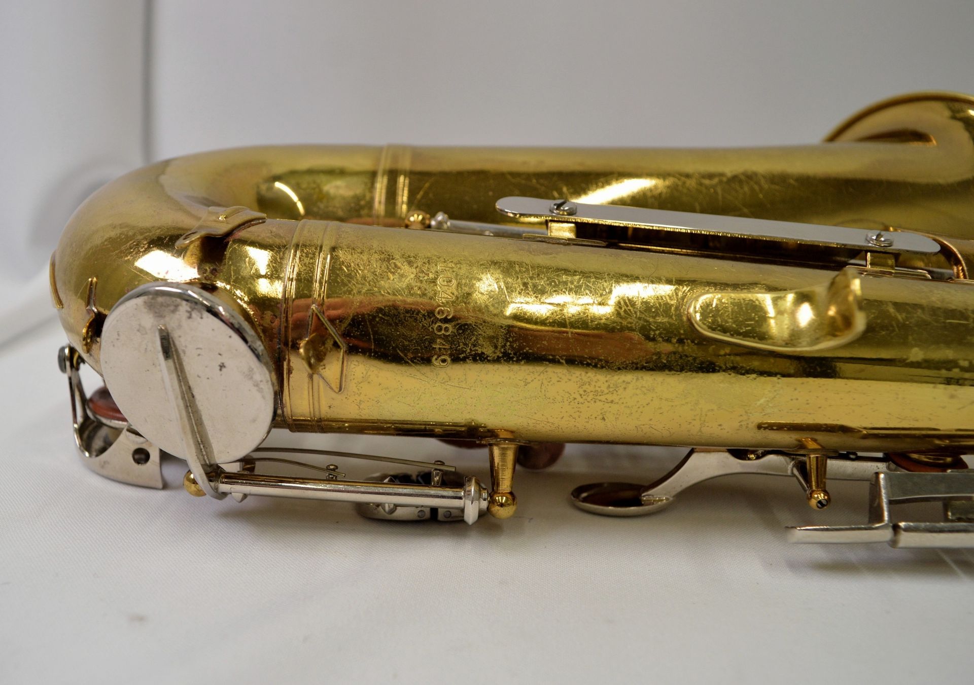 Selmer Bundy II Alto Saxophone with Case. Serial No. 1046849. - Image 19 of 25