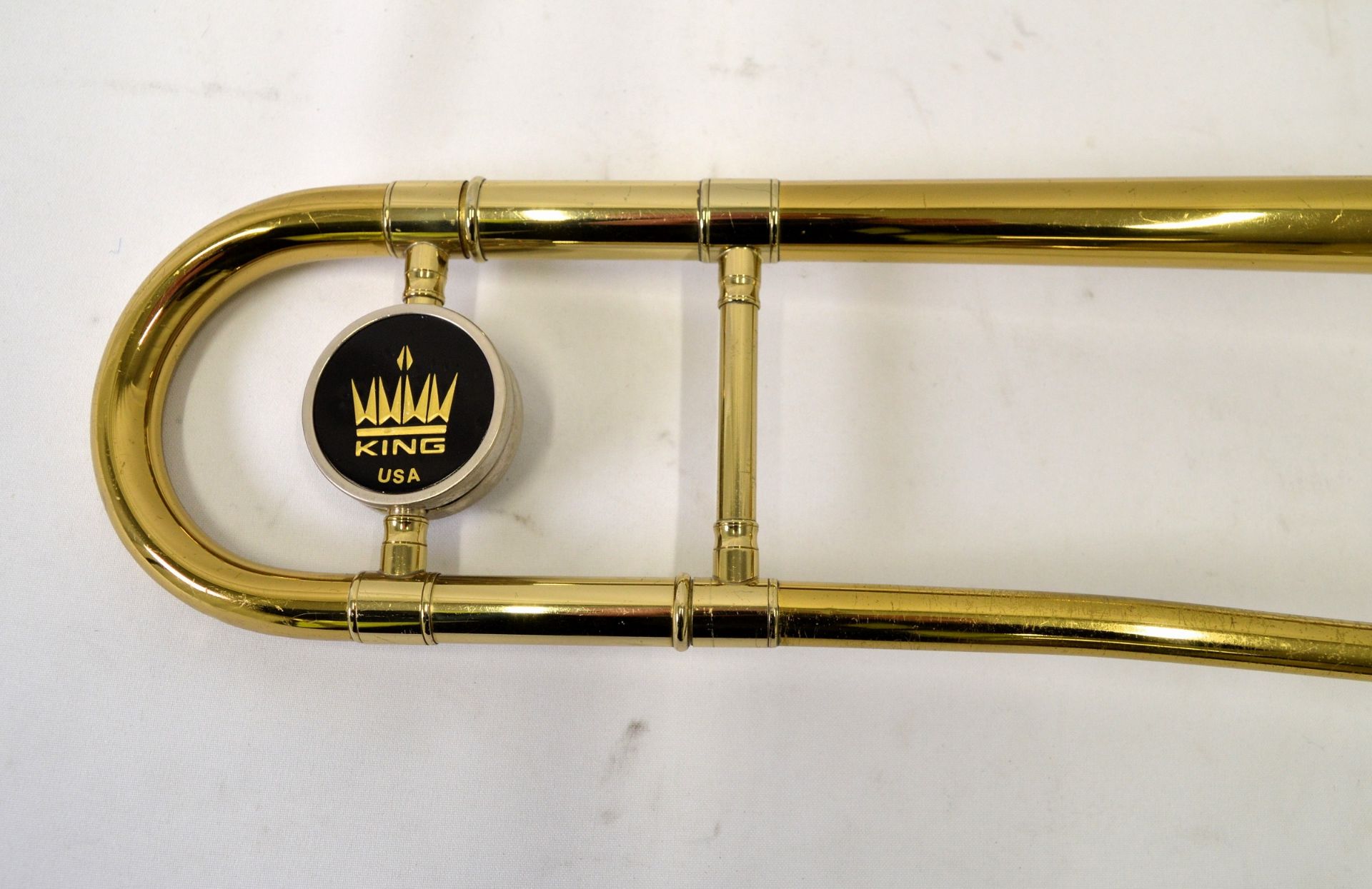 King Model 606 Trombone with Case. Damage to bell. Serial No. 483668 - A 1438. - Image 11 of 18