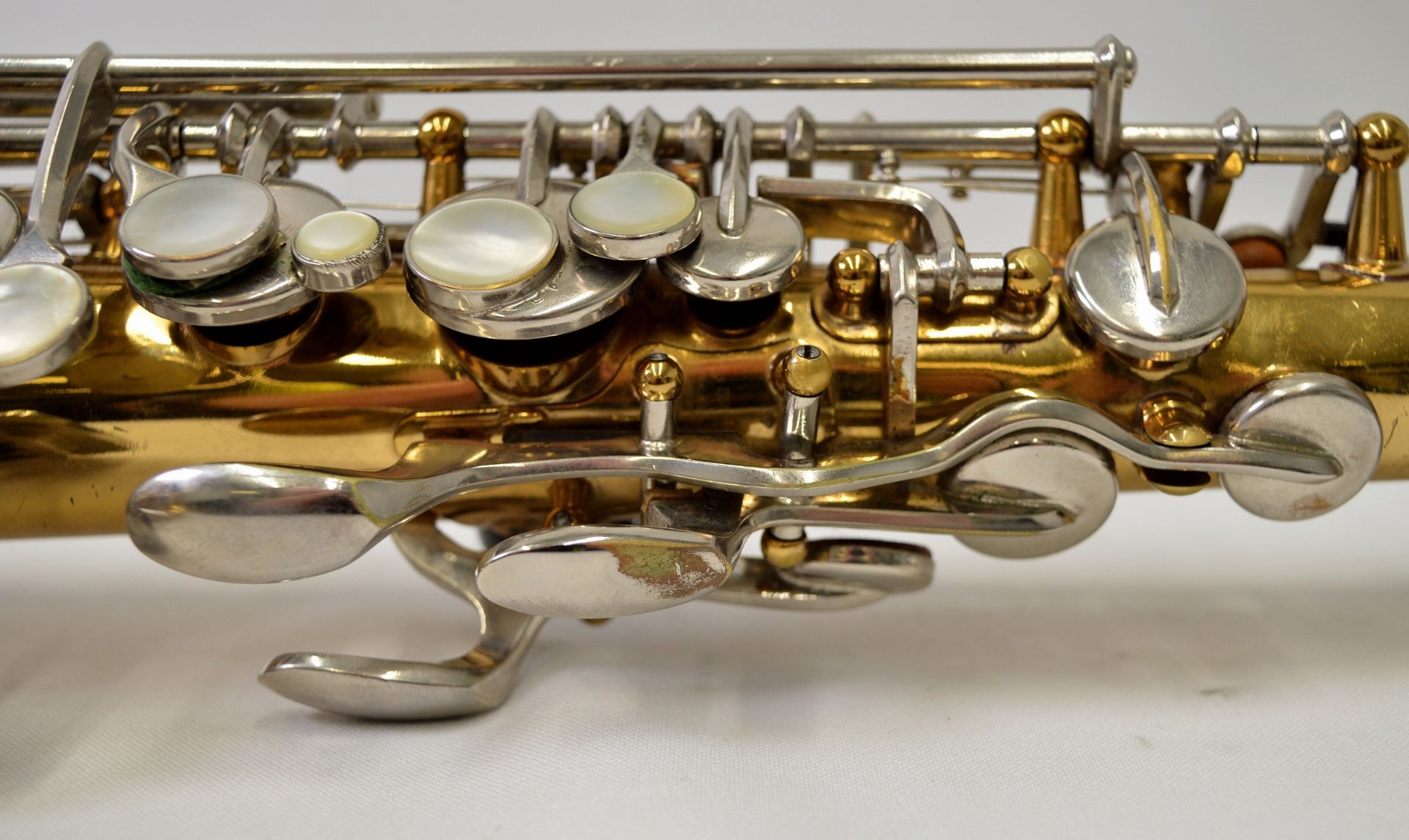 Selmer Bundy II Alto Saxophone with Case. Obvious dents. Serial No. 742224. - Image 16 of 22