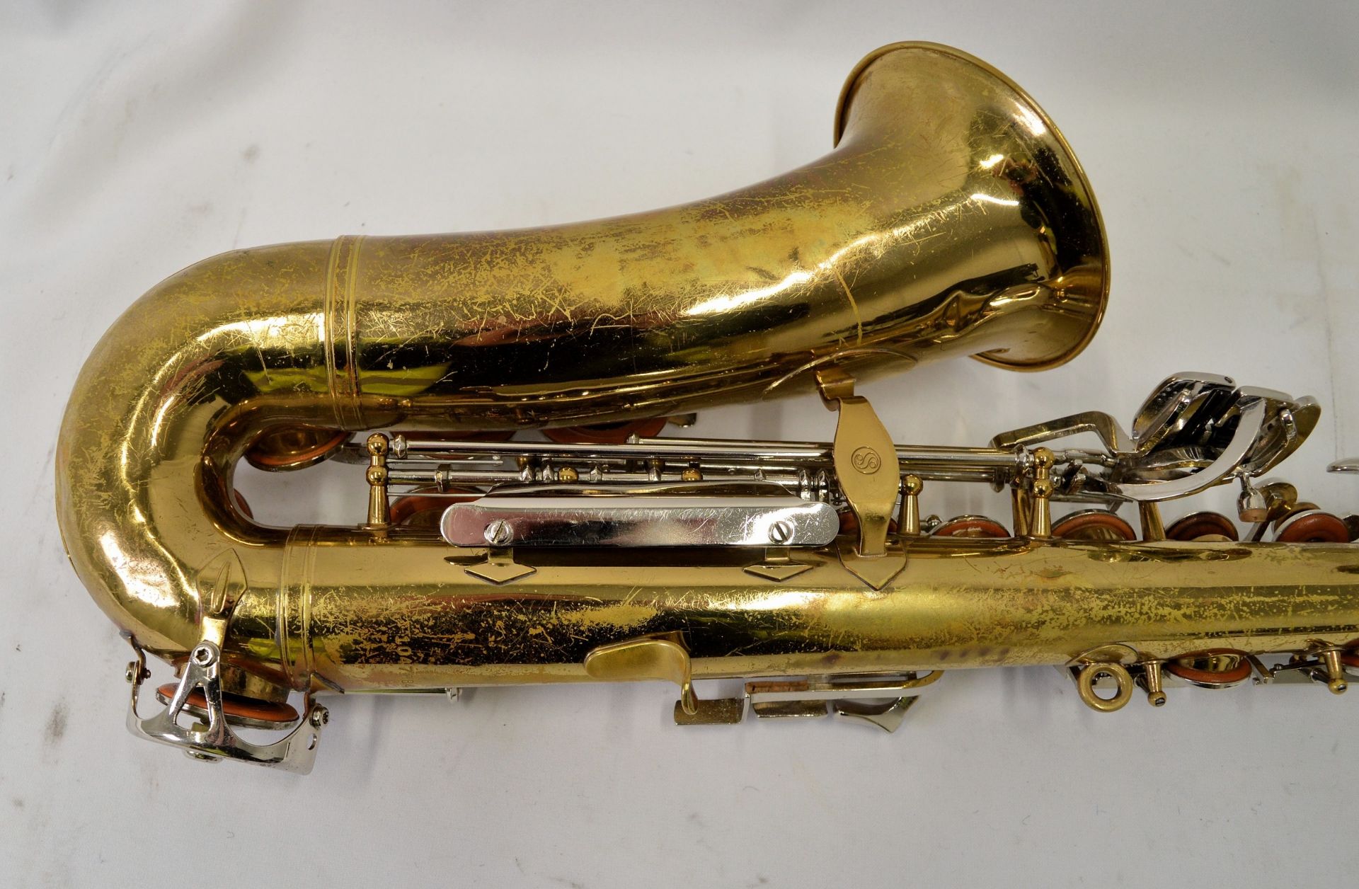 Selmer Bundy II Alto Saxophone with Case. Serial No. 1047884. - Image 11 of 19