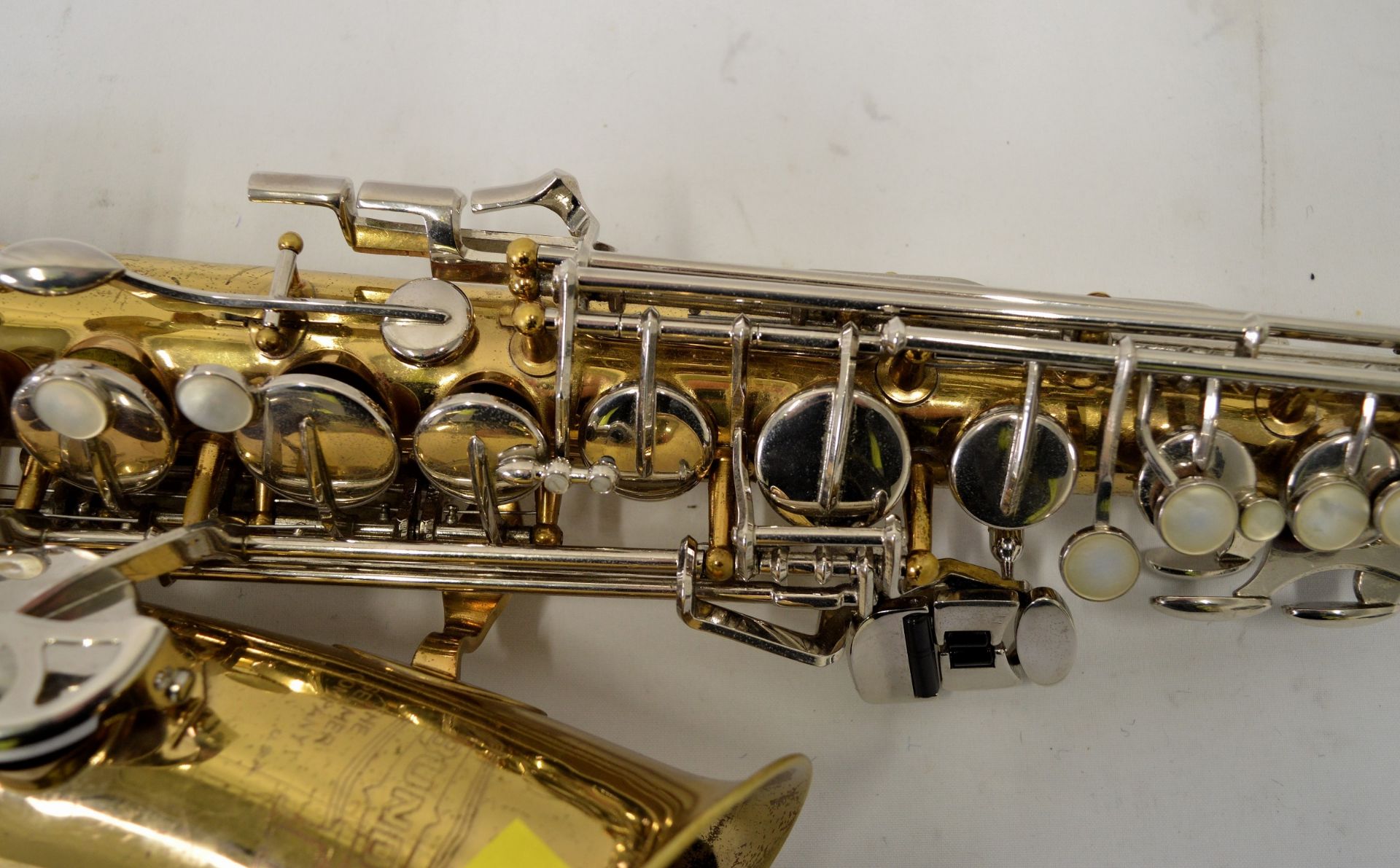 Selmer Bundy II Alto Saxophone with Case. Serial No. 1047884. - Image 7 of 19