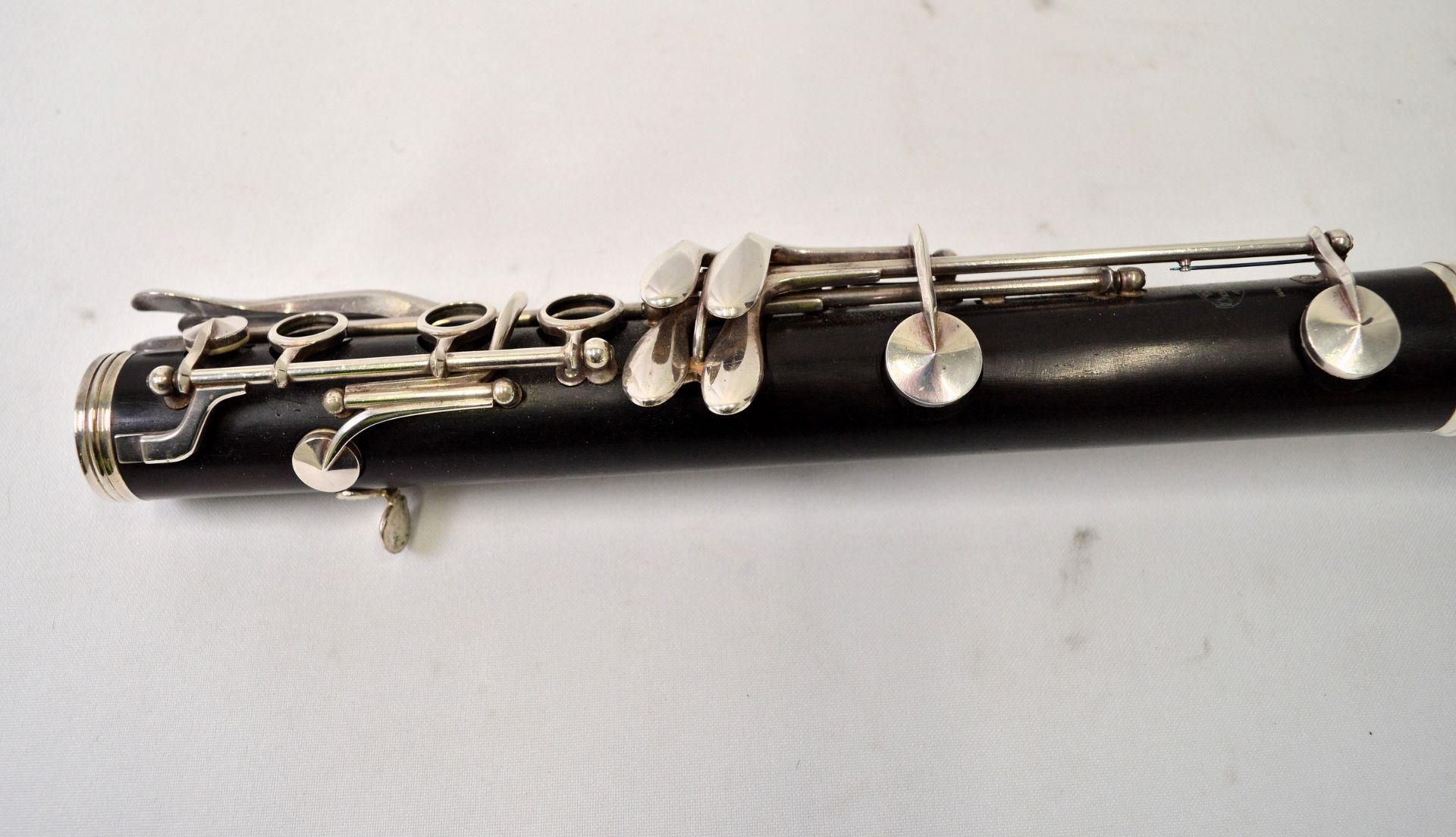 Pair of Buffet Clarinets in Case. Parts missing. Serial Nos. 274581 & 274585. - Image 15 of 25