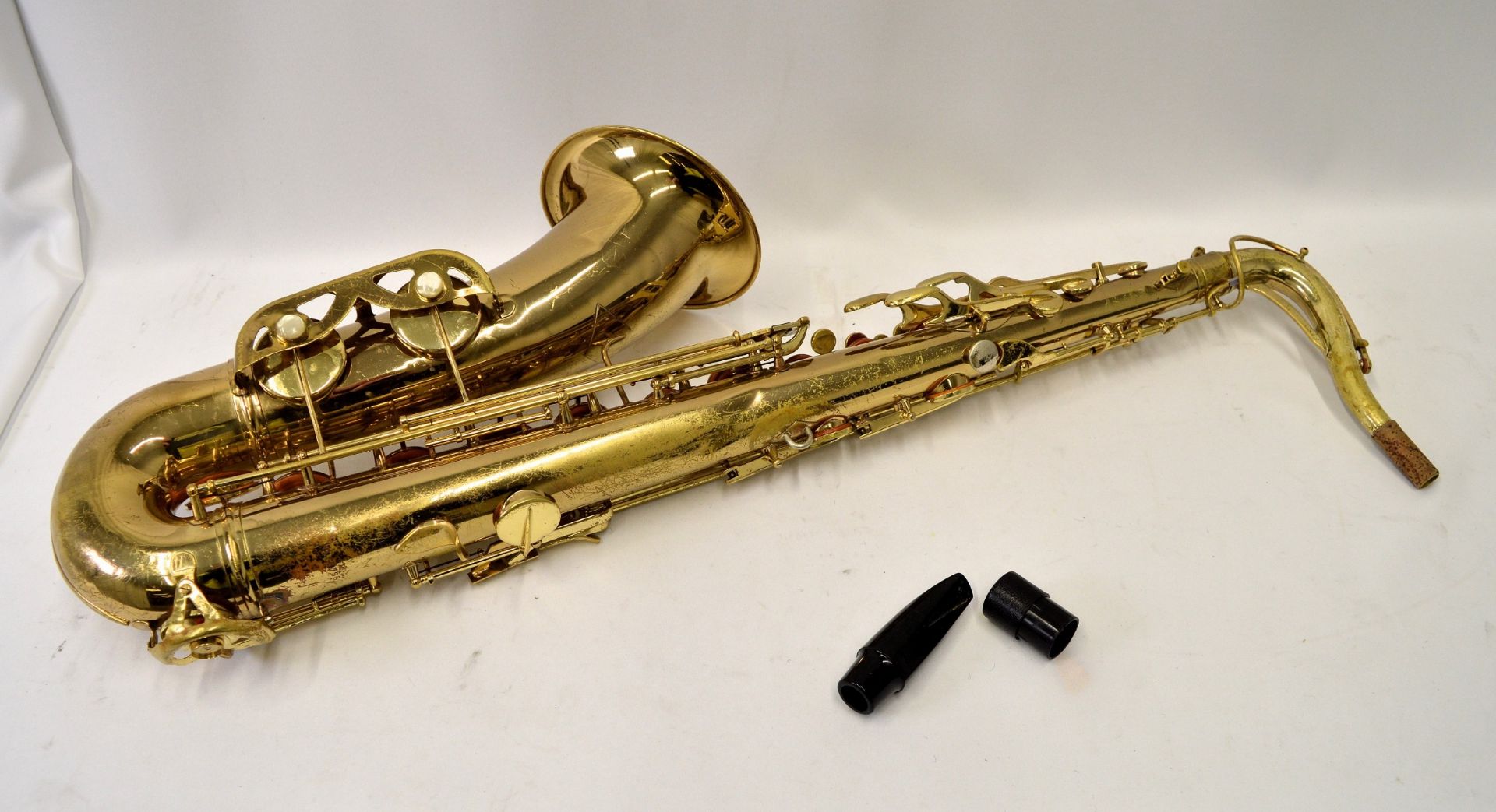 Conn Saxophone with Case. Obvious dents. Serial No. N153795. - Image 4 of 22