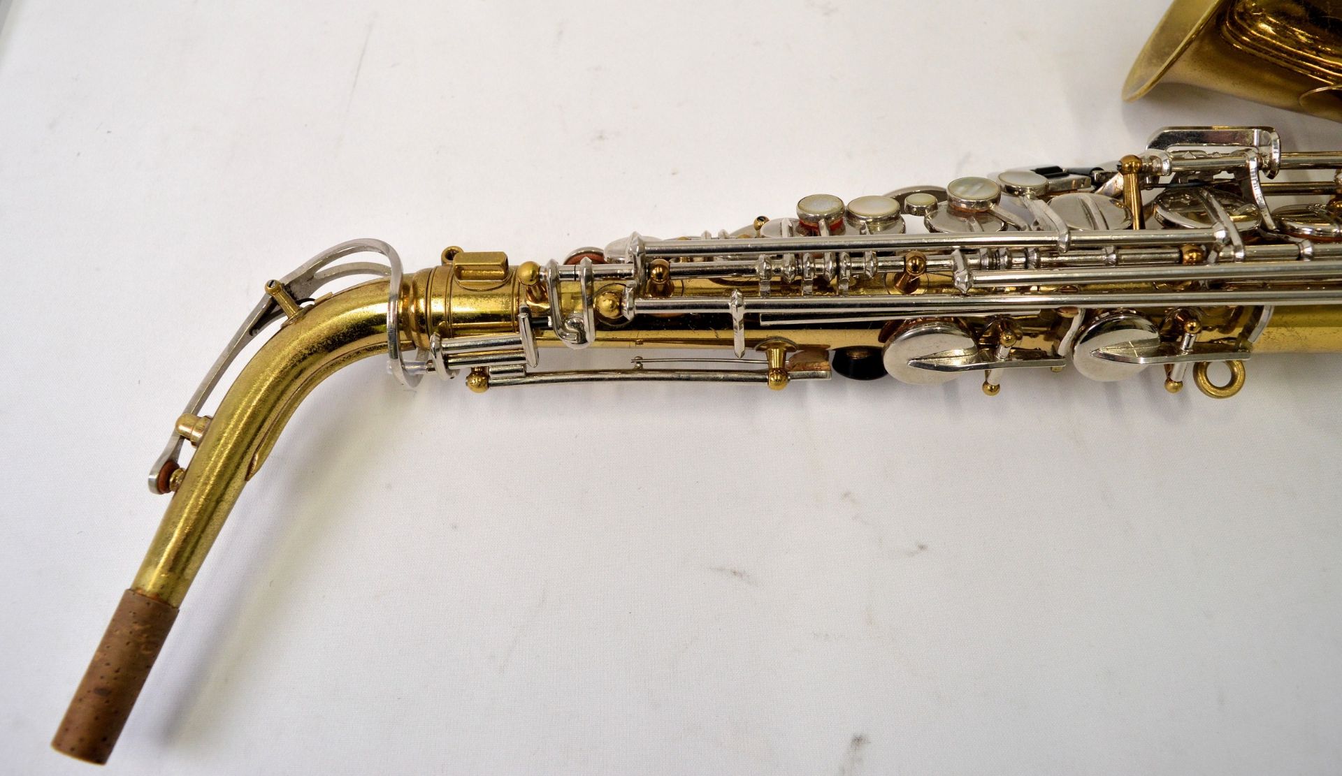 Selmer Bundy II Alto Saxophone with Case. Serial No. 1046849. - Image 5 of 25