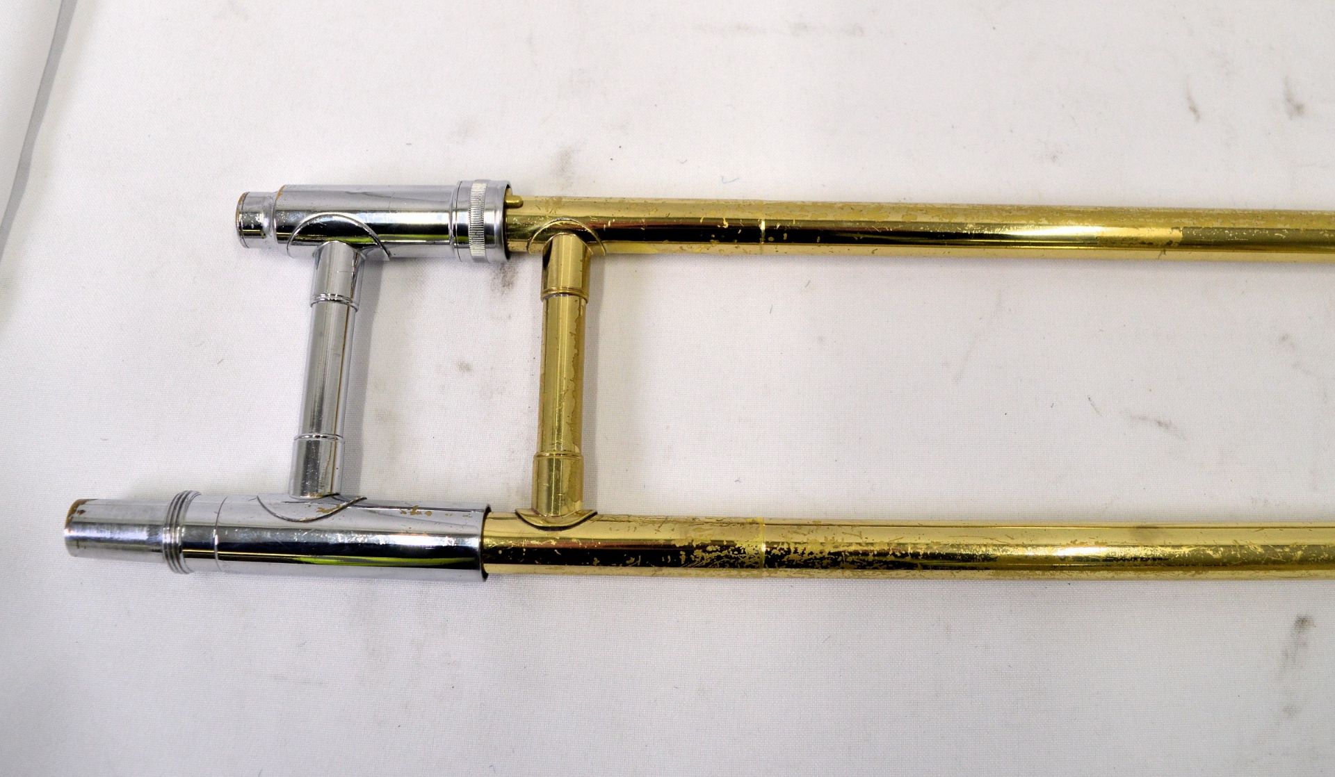 Selmer Bundy Trombone with Case. Obvious dents. - Image 10 of 15