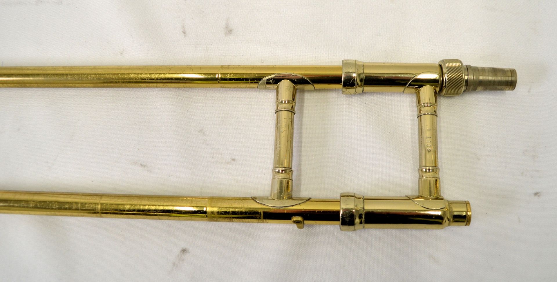 King Model 606 Trombone with Case. Damage to bell. Serial No. 483668 - A 1438. - Image 15 of 18