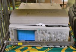 Fluke PM3092 Oscilloscope Unit - AS SPARES
