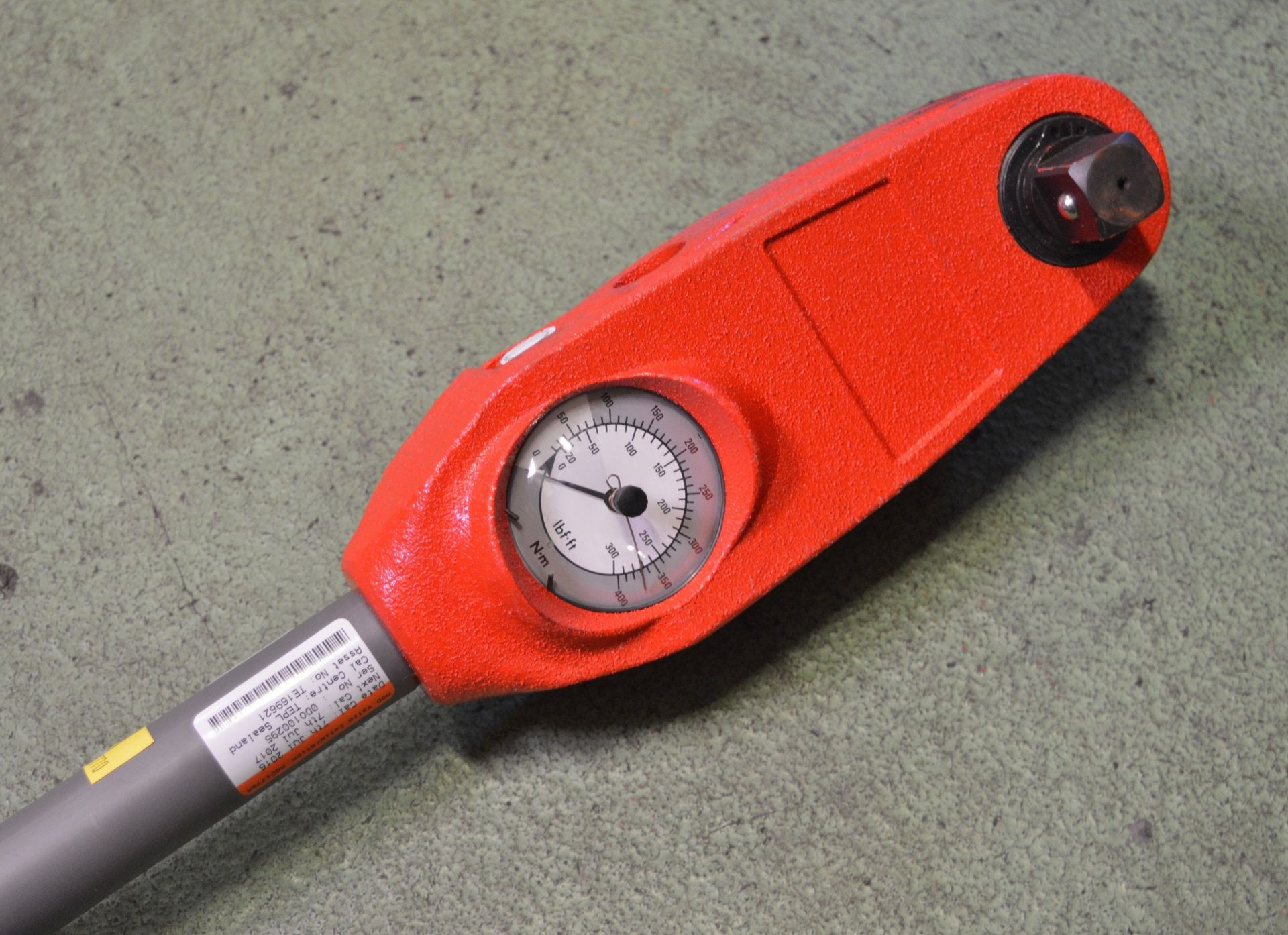 Dial Torque Wrenches 3/4in 0-400Nm - Image 2 of 2