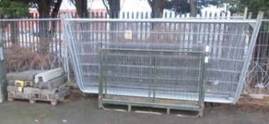 11x Heras Fencing panels, weight blocks, no joining clamps
