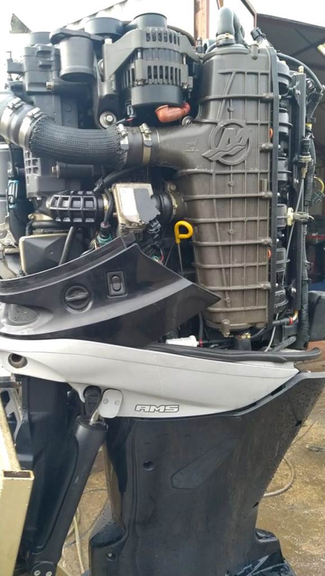 Mercury Verado Outboard engine 2008 - 300XL L6 - serial 1B689399 - hours run 690 - can be - Image 16 of 18