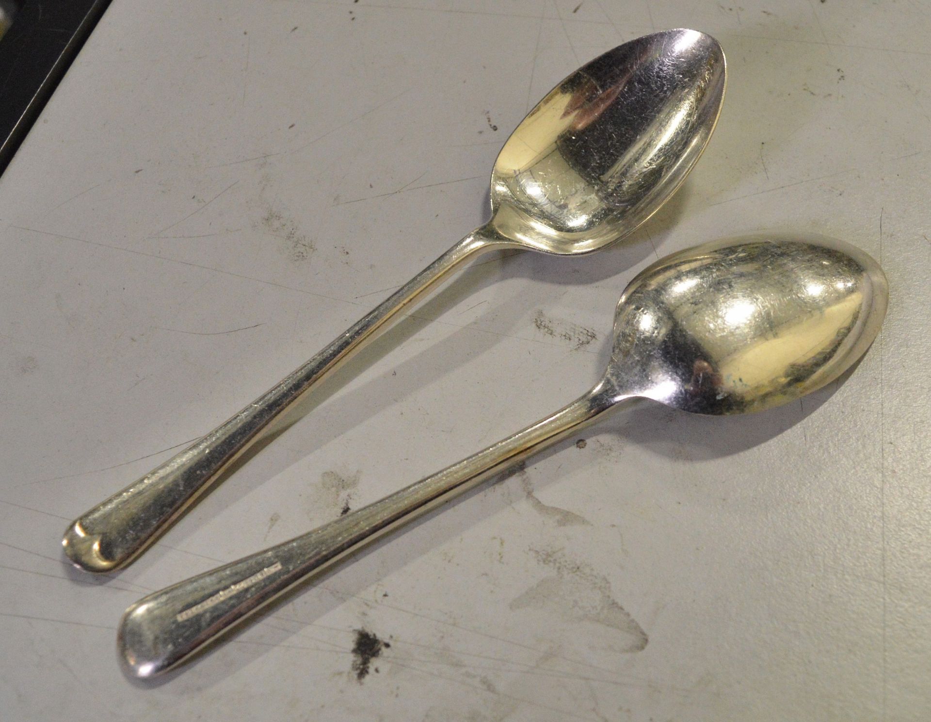 176x EPNS Dessert Spoons - Image 3 of 3