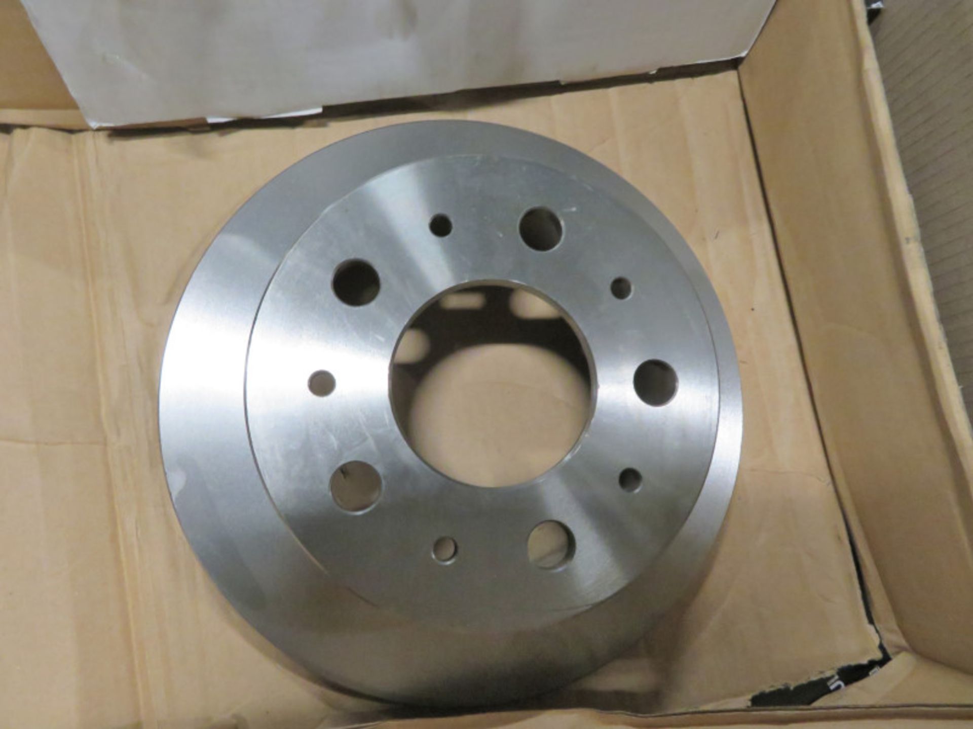 Vehicle Parts - Brake Discs, Clutch Kits & Starter Motors 2.2kw, 10T - see picture for iti - Image 2 of 8