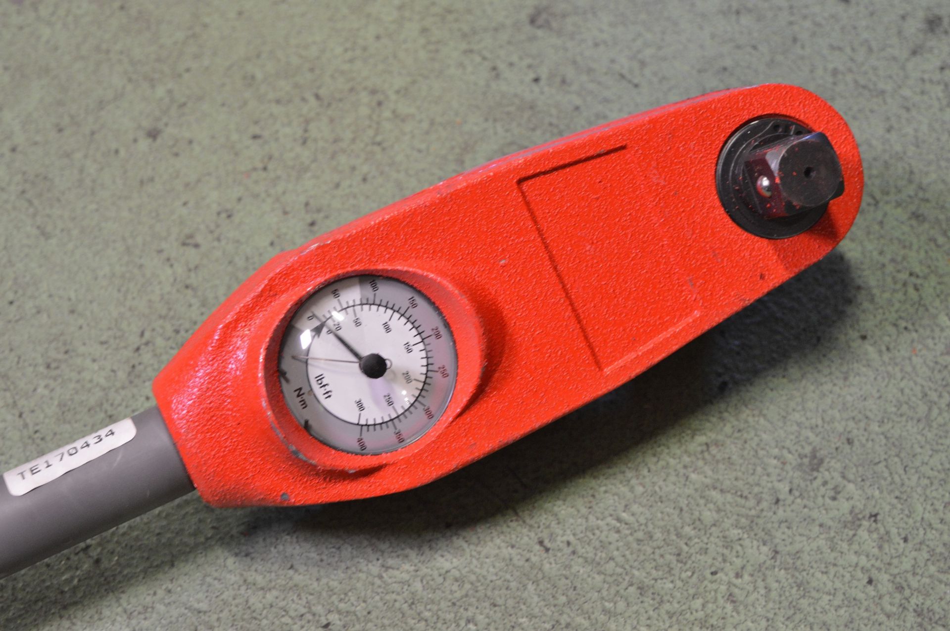 Dial Torque Wrenches 3/4in 0-400Nm - Image 2 of 2