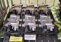 24x Honeywell PX42 Gas Valve Units