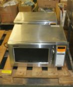 2x Maestrowave iWave1000 Microwaves