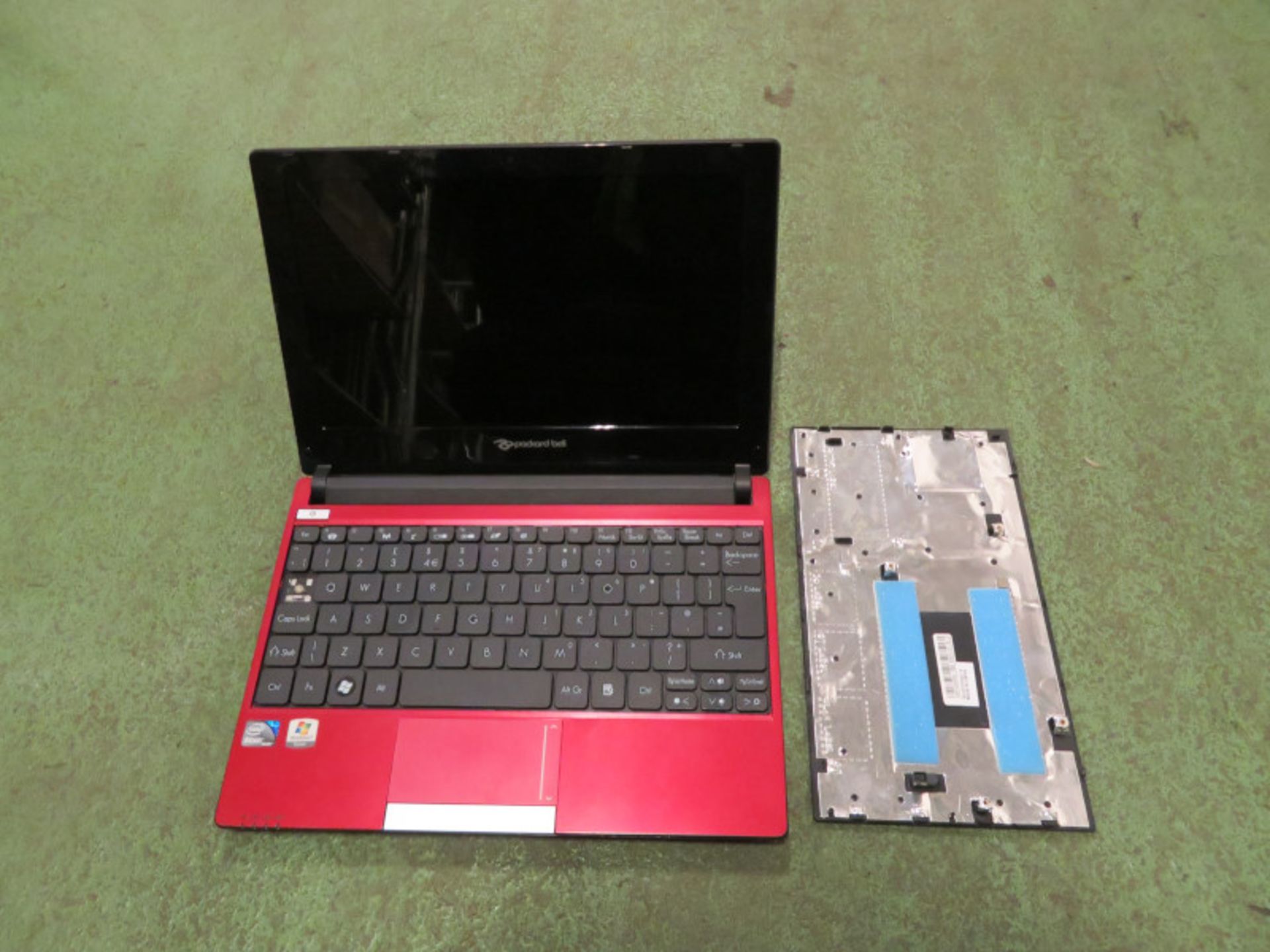 Packard Bell PAV80 Netbook Laptop, ASUS Eee PC 701SD Laptop & Dell Inspiron 1300 Laptop (N - Image 3 of 8