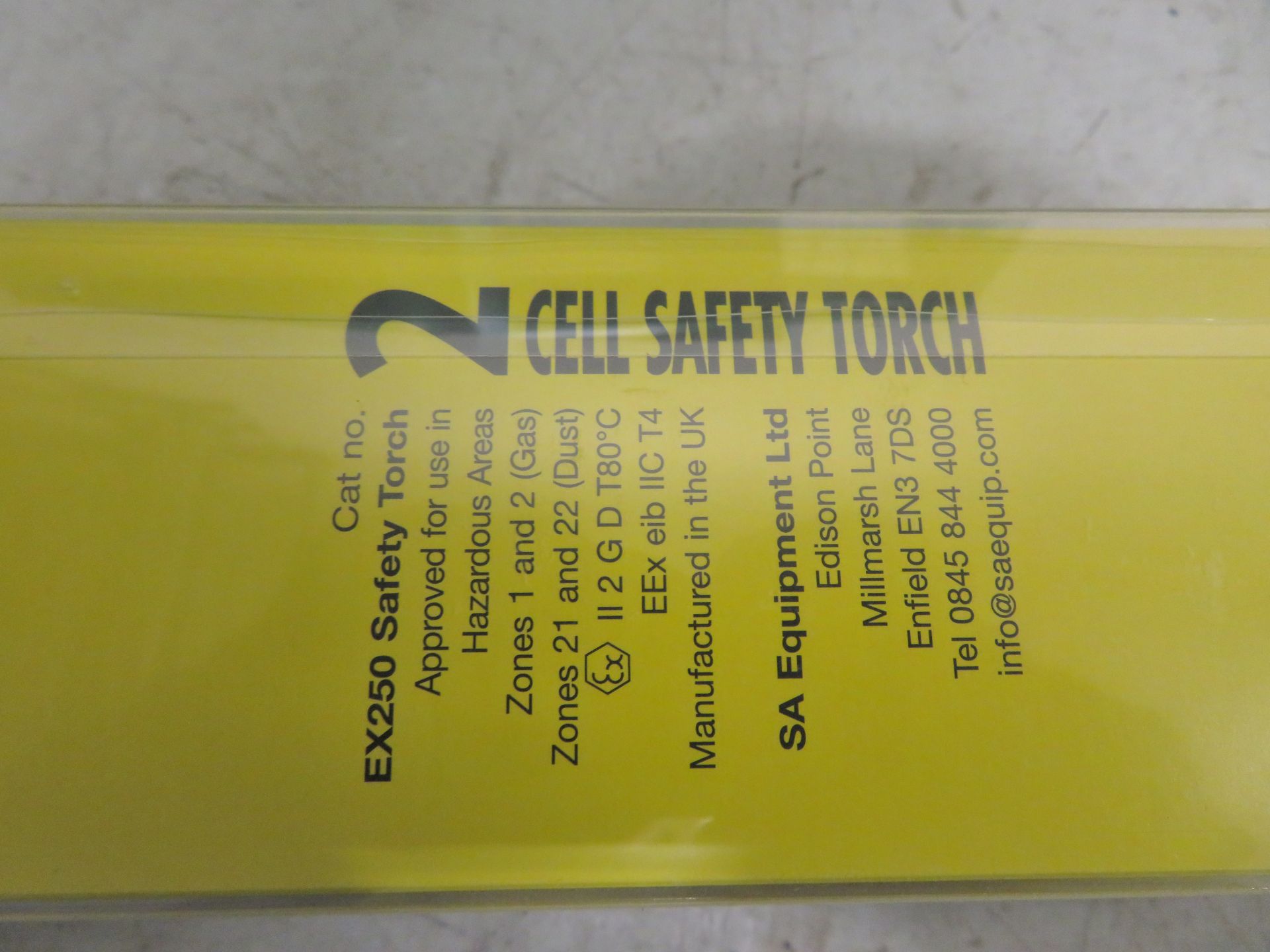20x S A Equip Yellow 2-Cell Safety Torches - Image 3 of 3