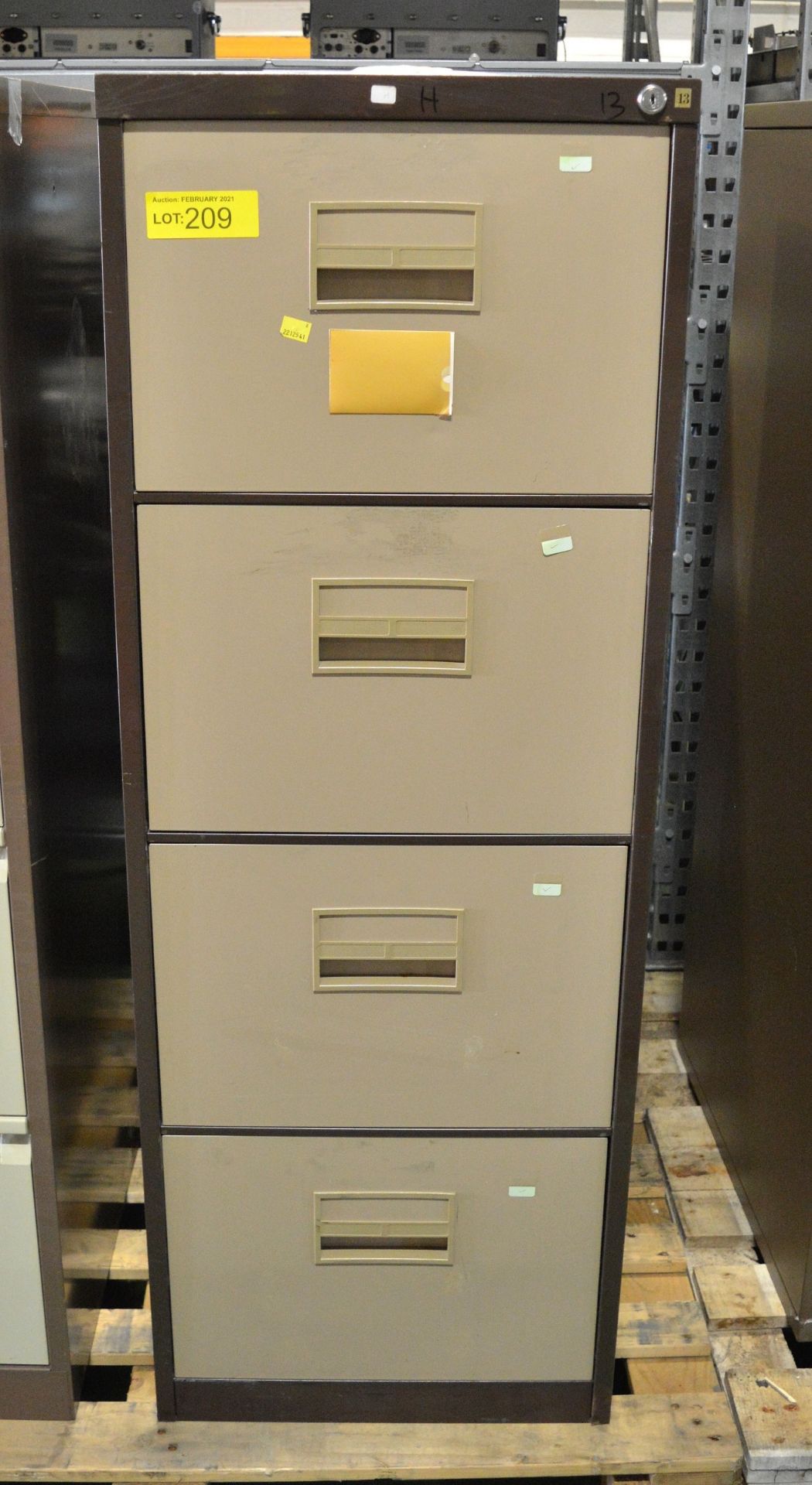 4 Drawer Filing Cabinet L 470 mm x W 620 mm x H 1320mm