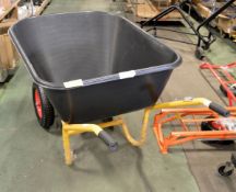 Large Garden wheelbarrow