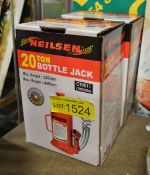 2x Neilsen 20 Ton bottle jacks