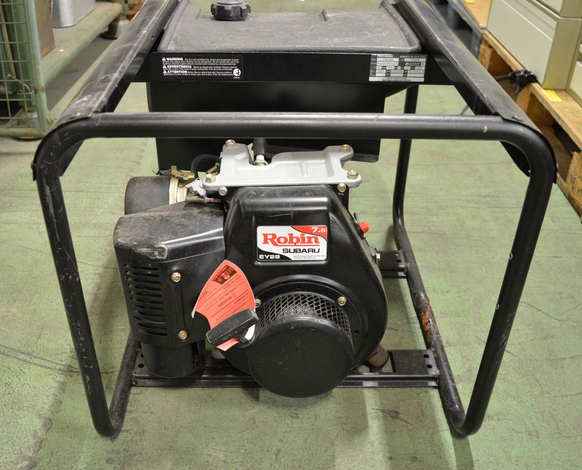 HomeLite LR4300 7.5hp Petrol Generator - Image 3 of 5