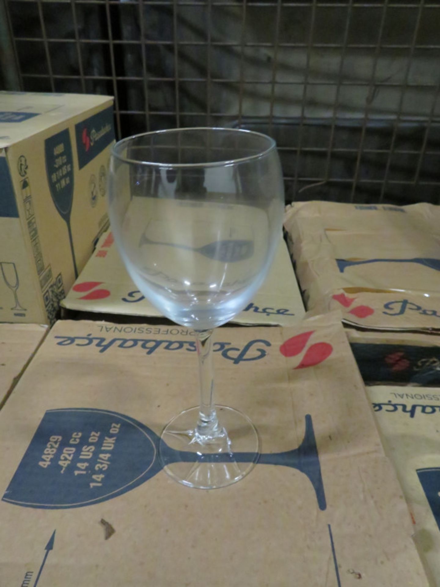 Pasabahce Pint Glasses & Wine Glasses (various sizes) - Image 2 of 4