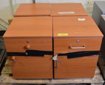 4x Bedside Cabinets