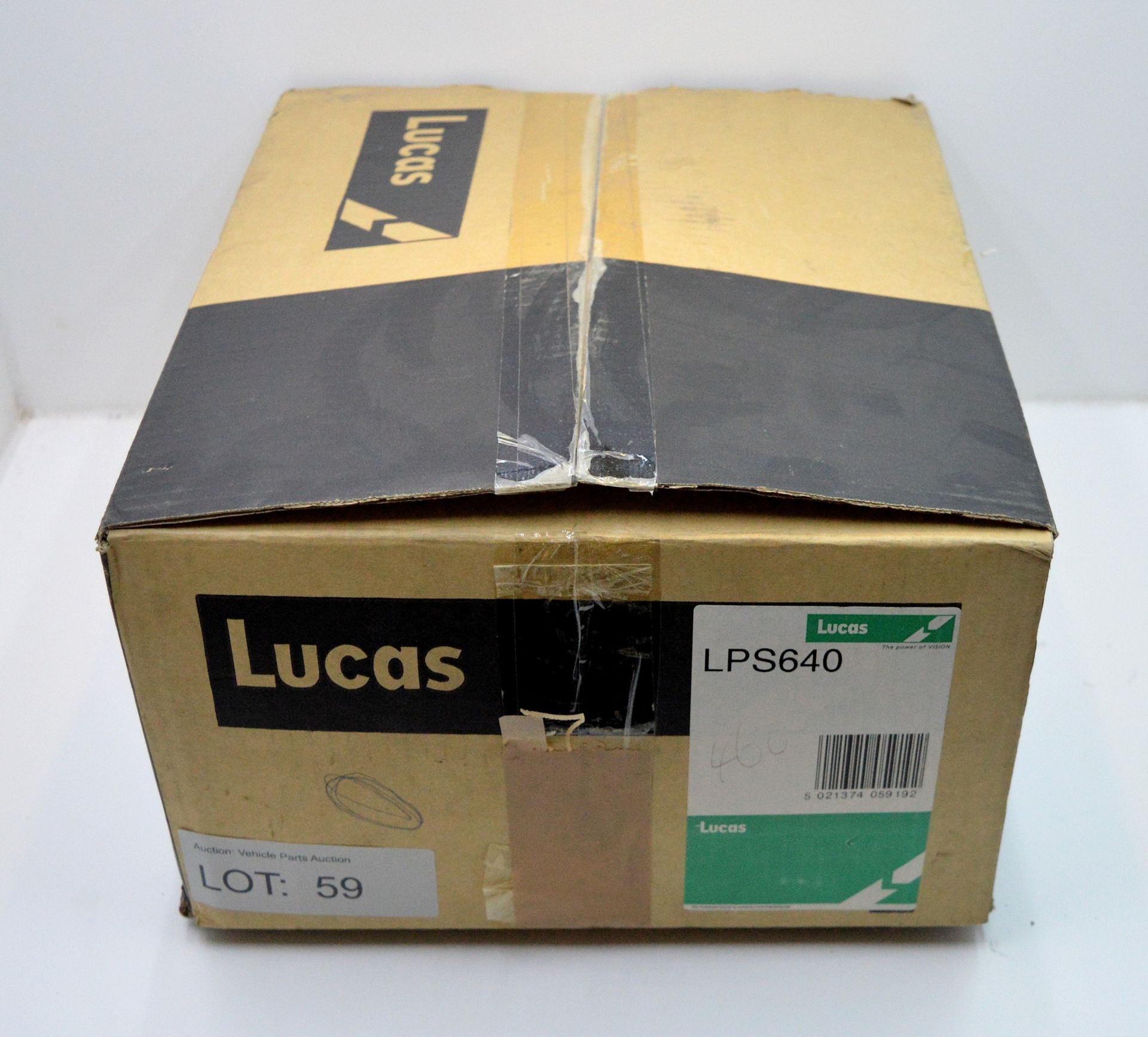 Rear Tail Light unit RH Lucas LPS640 - Image 3 of 4