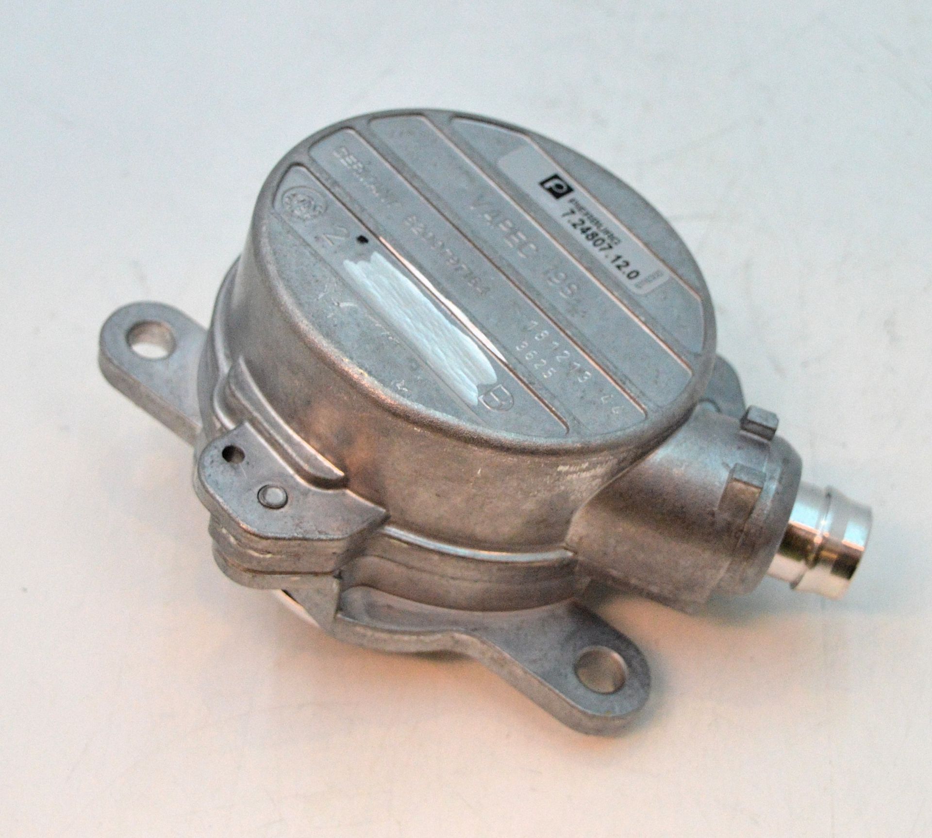Pierburg Vacuum Pumps - See photos for part numbers - Image 4 of 5