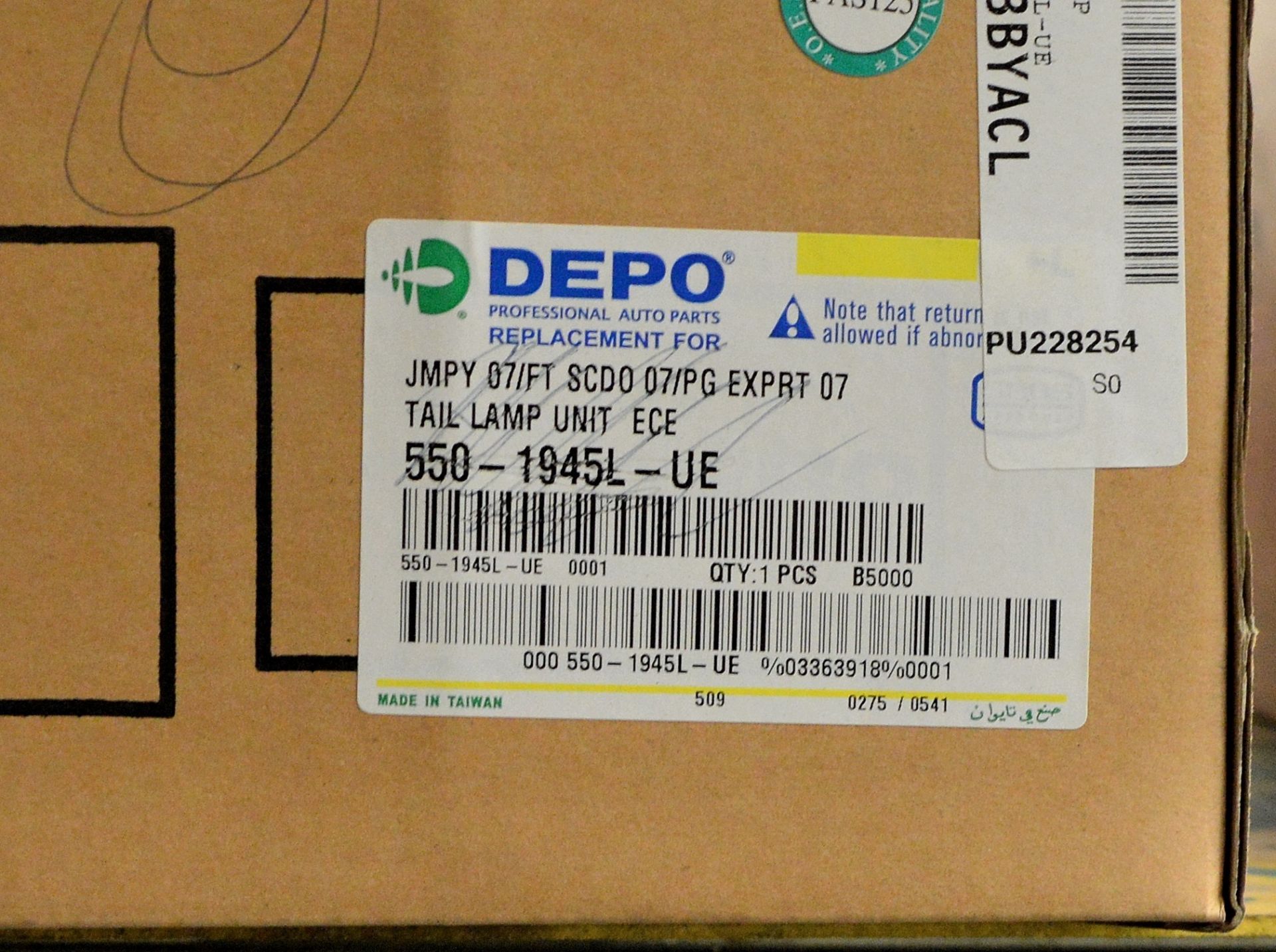 DEPO Tail Lamp Unit LH 550-1945L-UE - Citroen Dispatch - Image 4 of 6