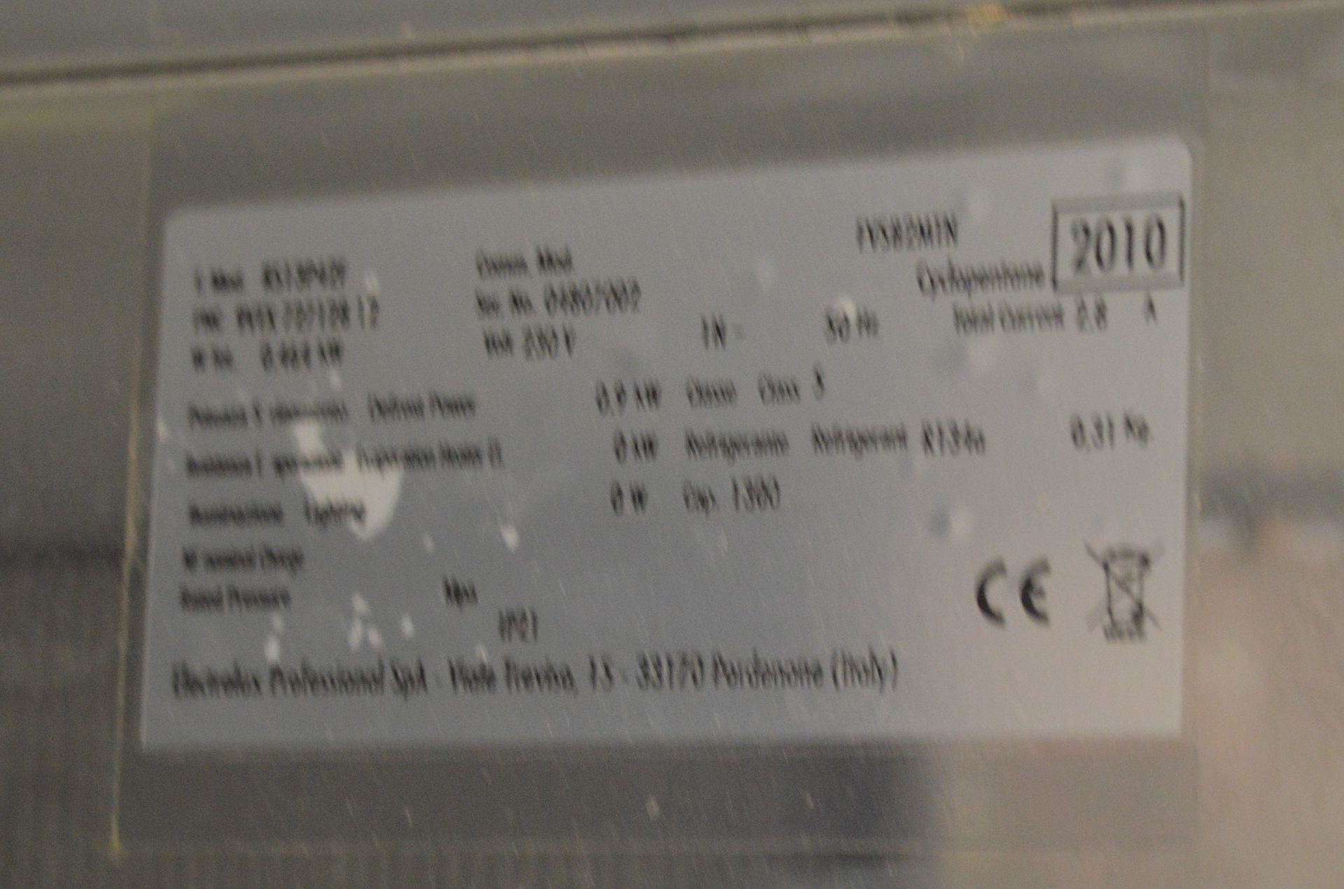 Electrolux RS13P42F Double Door Refrigerator - Image 5 of 8