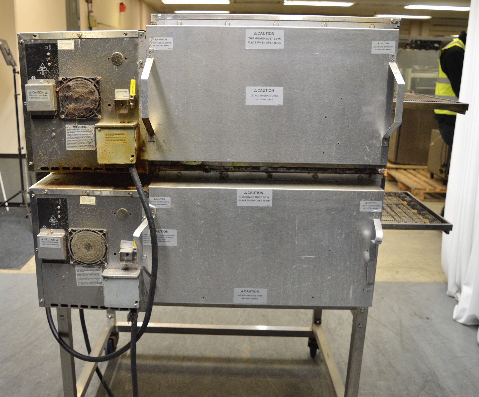 Lincoln 1164-F00-E-K1837 Electric Double Conveyor Oven - 3 Phase - Image 9 of 12