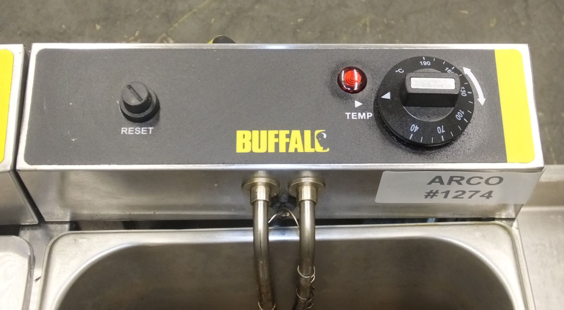 Buffalo L485-03 Double Electric Fryer on Stainless Steel Unit - L850 x D600 x H630mm (dime - Image 6 of 8