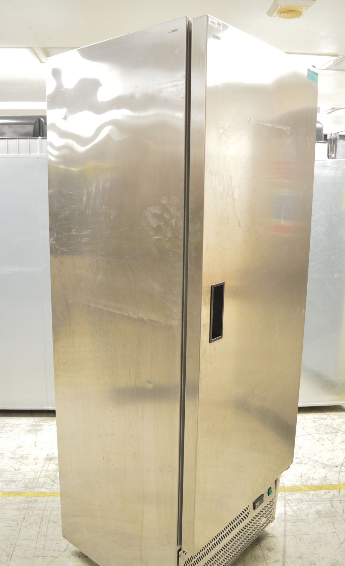 Studio 54 Oasis 600 Single Door Refrigerator - Image 5 of 8
