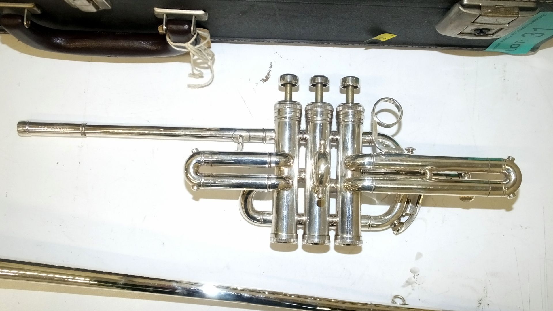 Besson 700 Fanfare Trumpet in case - Serial Number - 706 - 837757 - Image 2 of 9