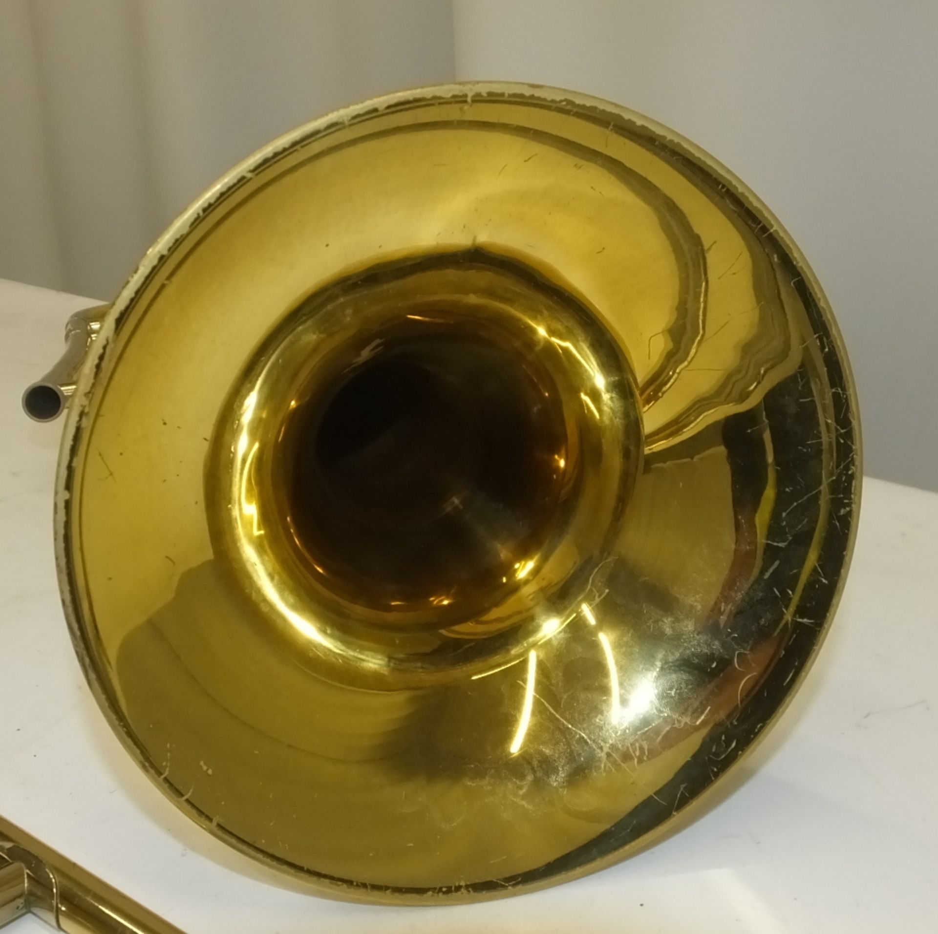 King Trombone in case - Serial Number - 108606 - A4984 (dents on instrument) - Image 9 of 16