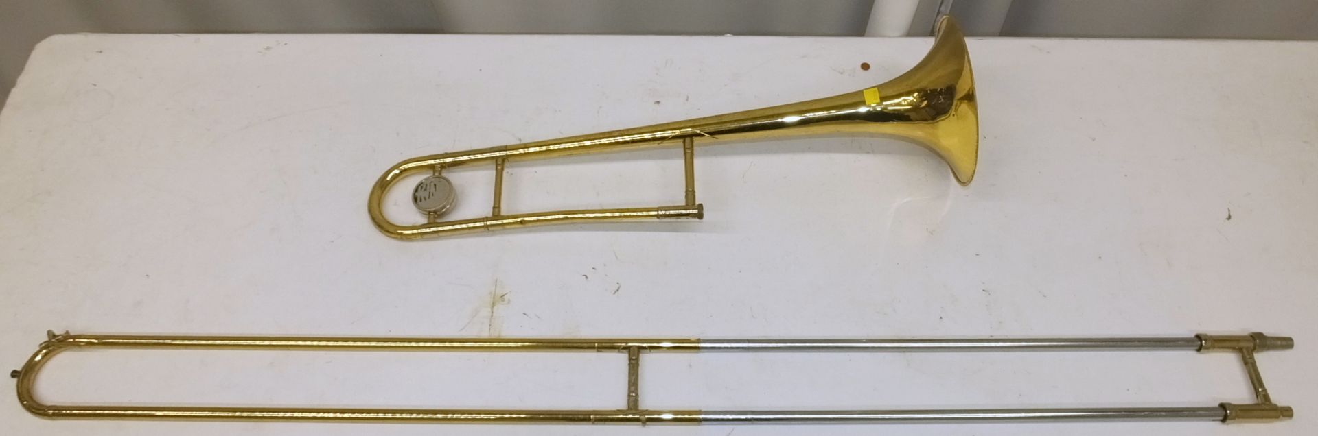 King Trombone in case - Serial Number - 108606 - A4984 (dents on instrument) - Image 5 of 16