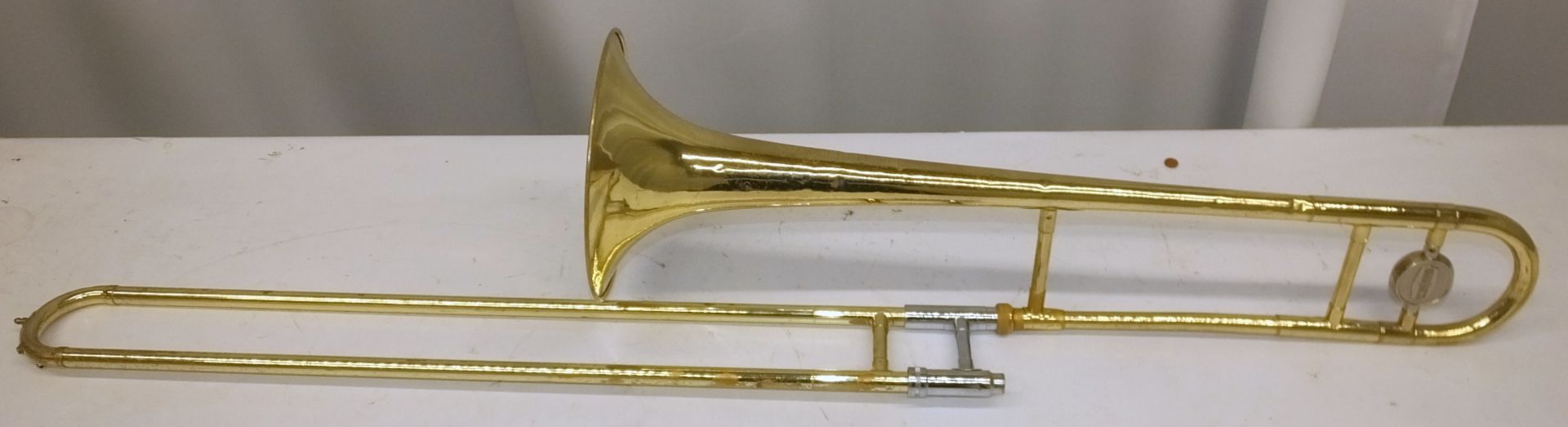 Selmer Bundy Trombone in case - Serial Number - 925054 (dents on instruments) - Image 10 of 13