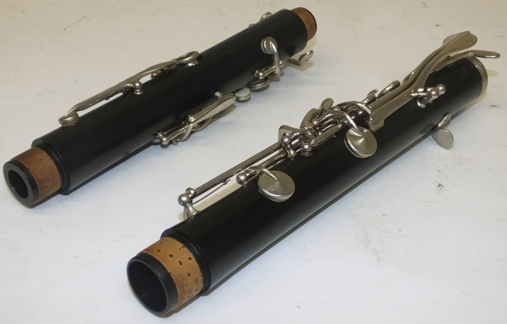 Bundy Selmer 1400 Clarinet in case - Serial Number - 1618465 - Image 4 of 17